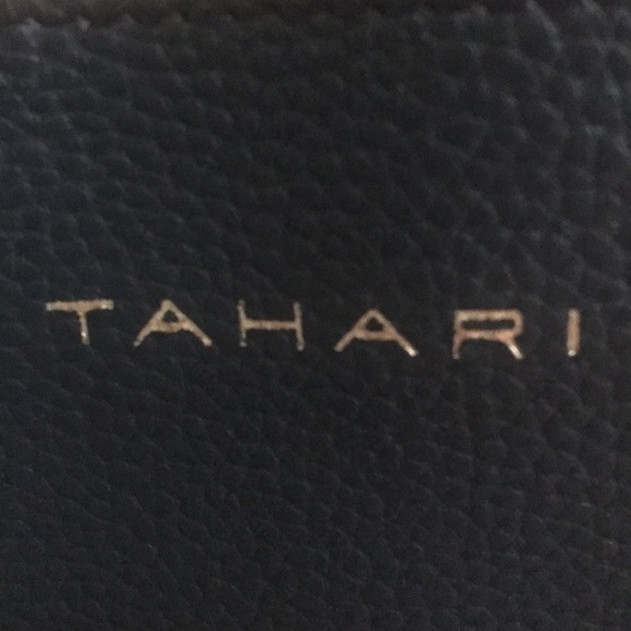 Tahari Navy Purse NWT w/camel suede-like inside - Picture 6 of 8